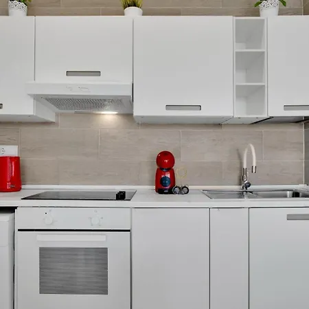 Ponderosa With Ocean View Апартаменти Адехе